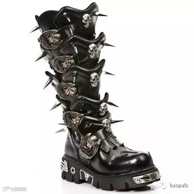 skull boots