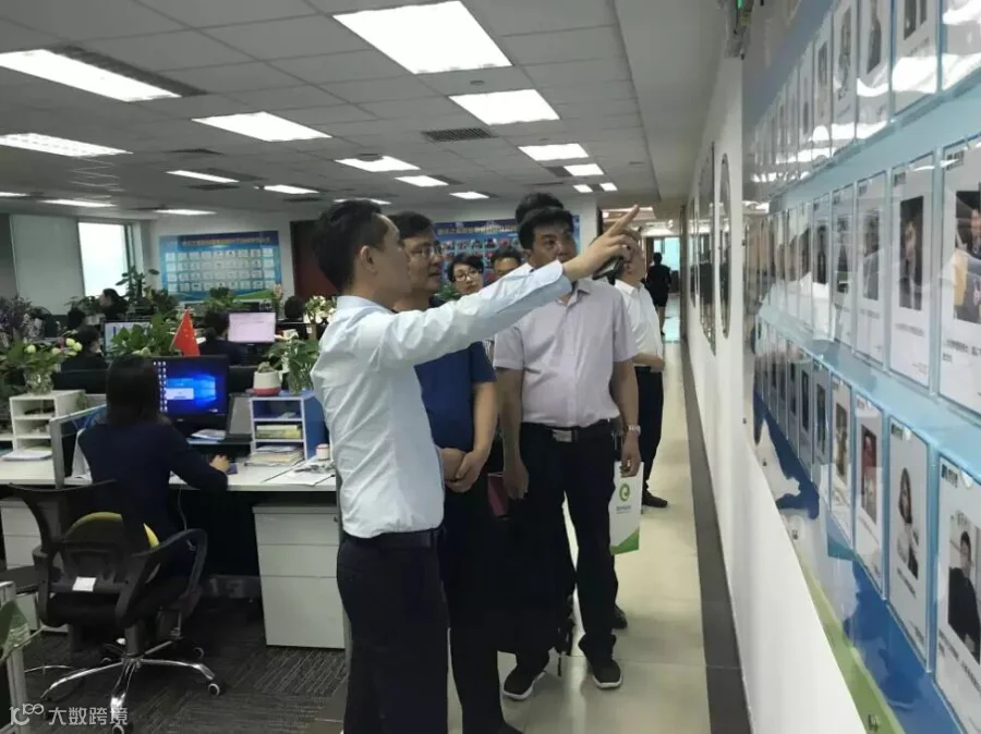 https://image.ipaiban.com/upload-ueditor-image-20180601-1527838267070044859.jpg