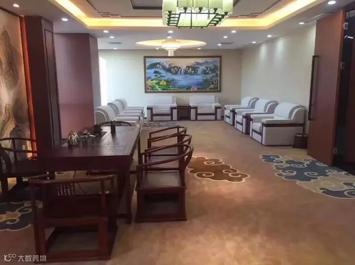 http://7xo6kd.com1.z0.glb.clouddn.com/upload-ueditor-image-20170801-1501570599297026096.jpg