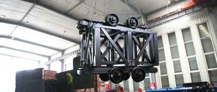 MLC Material Supply Mine Wagon