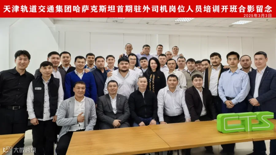 d46da33669fc00c1eb51cb5415ec2131.jpg