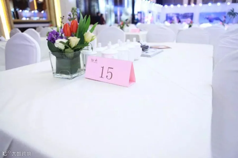 会场布置4.jpg