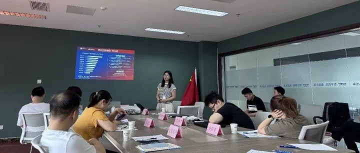 淮商驭势出海｜平台 + 独立站双赋能，外贸培训为企业出海支招