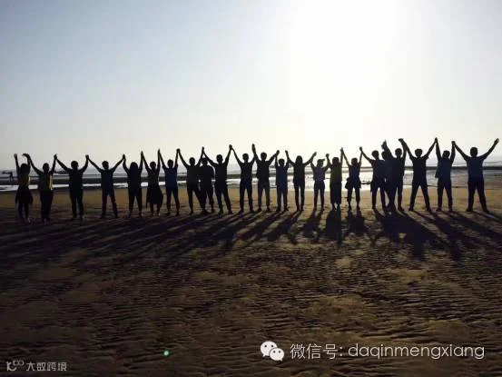 http://7xo6kd.com1.z0.glb.clouddn.com/upload-ueditor-image-20161012-1476264774656038183.png