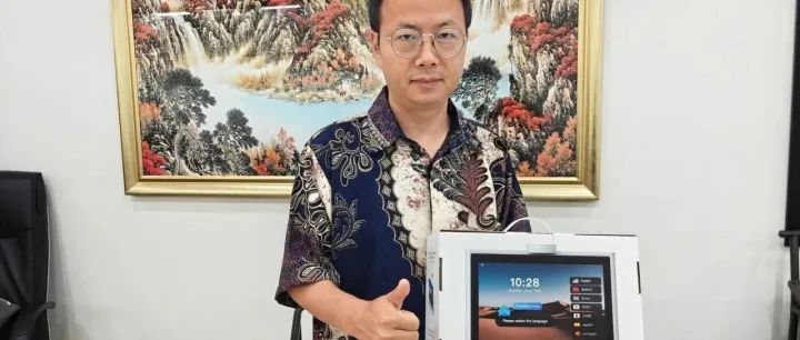 深耕印尼十年，我发现中企出海最大的隐形成本，不是租金，也不是人工，而是语言沟通