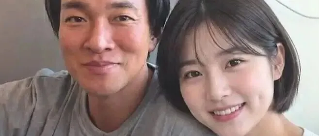 이규한, 결별 2년 만 이상형 만났다…"단발에 아나운서상"
