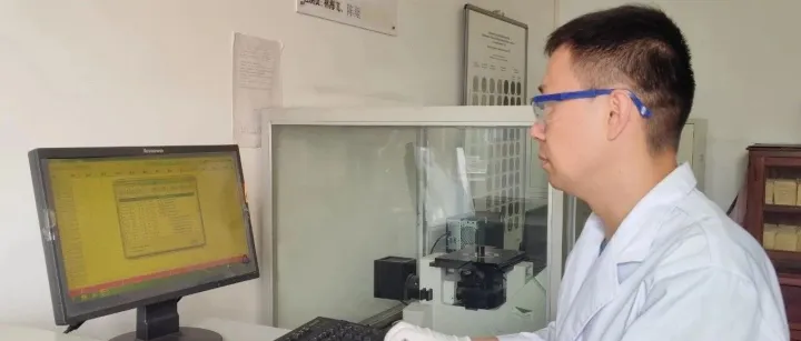 薪火相传担使命，接力奋进谱新篇