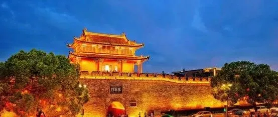 如果湖北若不愿让襄阳和黄石日渐失去存在感，关键就在于让省域副中心与老工业基地形成不同定位