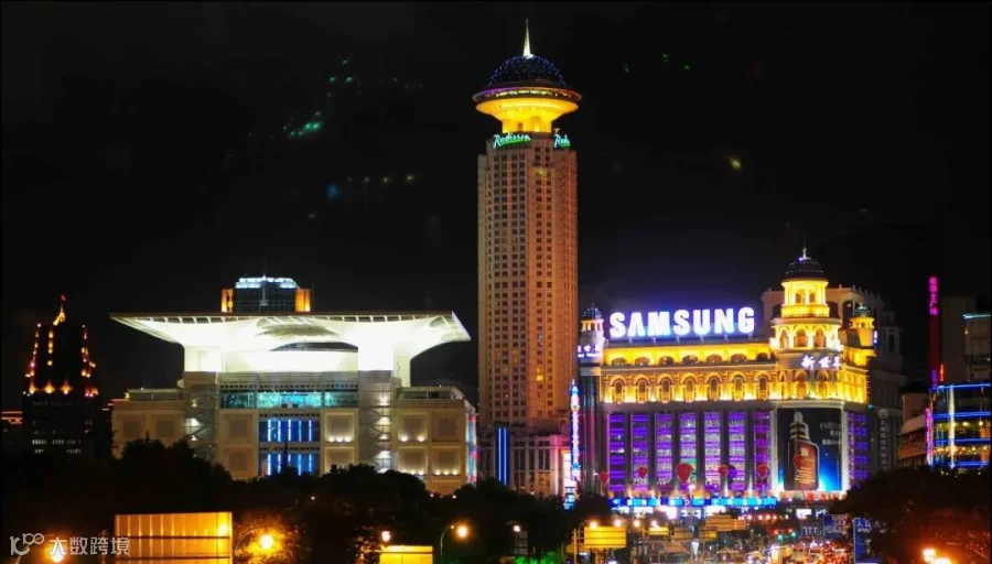 image-04-达州人民广场夜景地标建筑