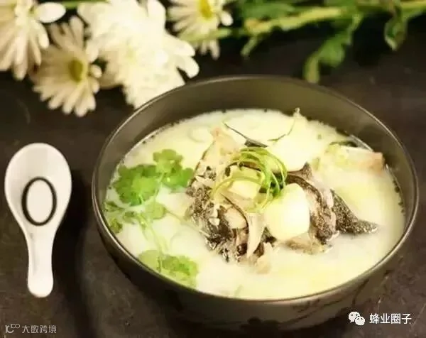 炖鱼时加了这个,美味得让邻居都点赞!居然没一点腥味