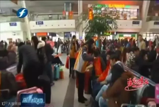 厦门:新春送福袋 把福带回家_20180207103018.JPG