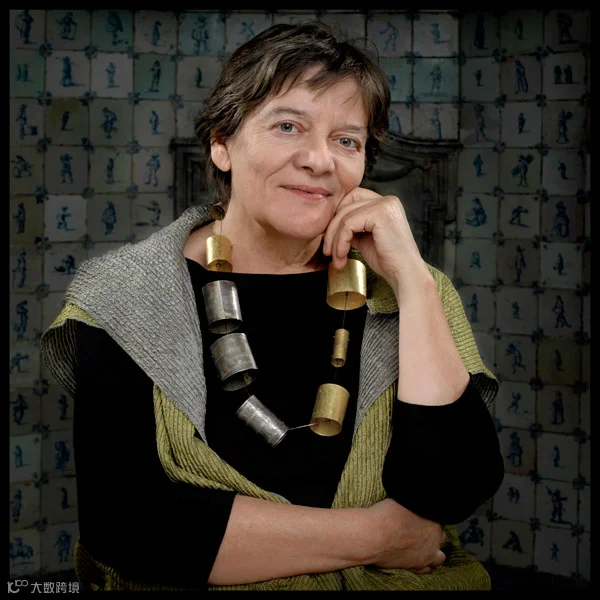Marie-Jose-van-den-H---broaddaylight.jpg