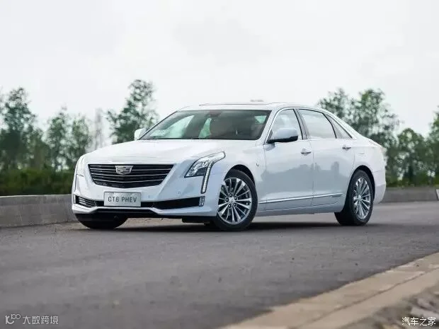 上汽通用凯迪拉克 凯迪拉克CT6 PLUG-IN 2017款 30E 精英型