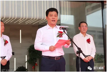 https://image.ipaiban.com/upload-ueditor-image-20200930-1601435016203026667.png