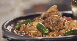 厉害了我的鸡,黄焖鸡米饭即将征服美国!肯德基麦当劳都慌了!