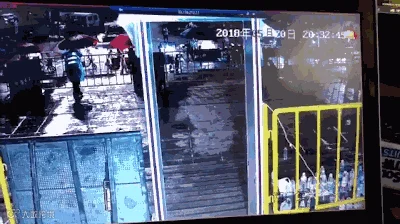 4.gif
