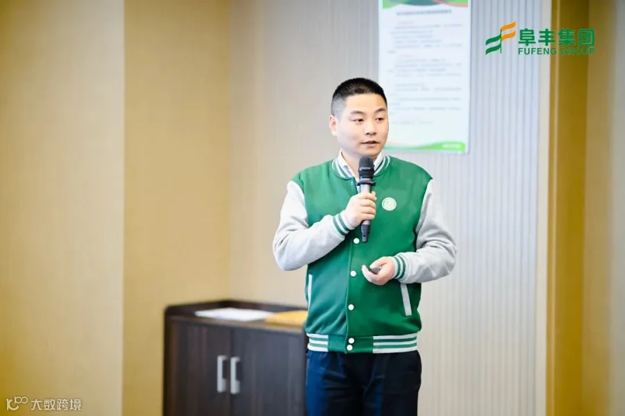 第6组答辩现场照片.JPG
