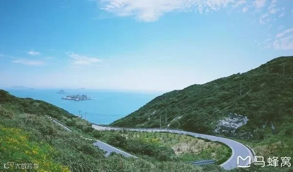 马塔线,岛上唯一的公路,码头通向灯塔的景观大道.jpeg