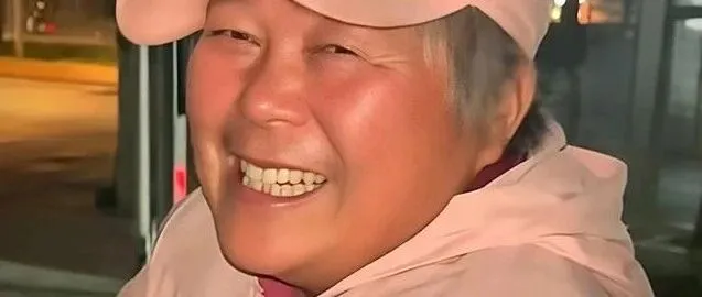 官方通报“鹅腿阿姨”，全网震怒！