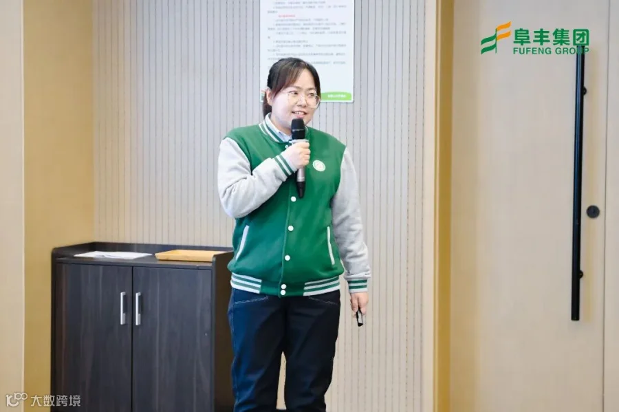 第4组答辩现场照片.JPG