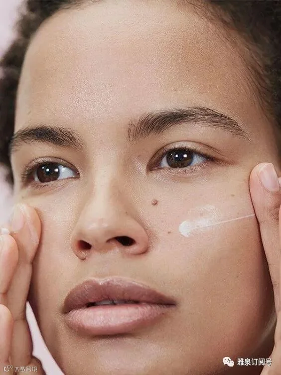 图片来源 www.glossier.com