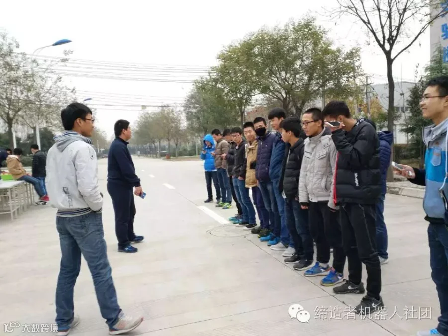 QQ图片20161128232658.jpg