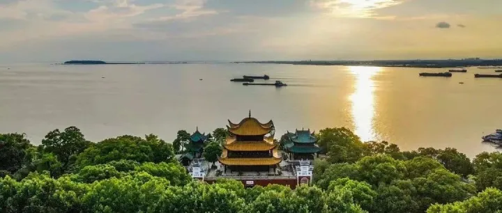 最长最全的岳阳暑期旅游攻略，不看你就白玩了