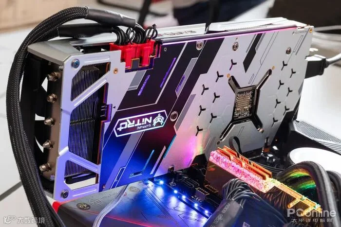 蓝宝石RX 5700XT超白金OC