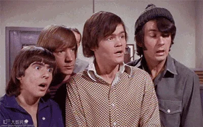辣眼睛.gif