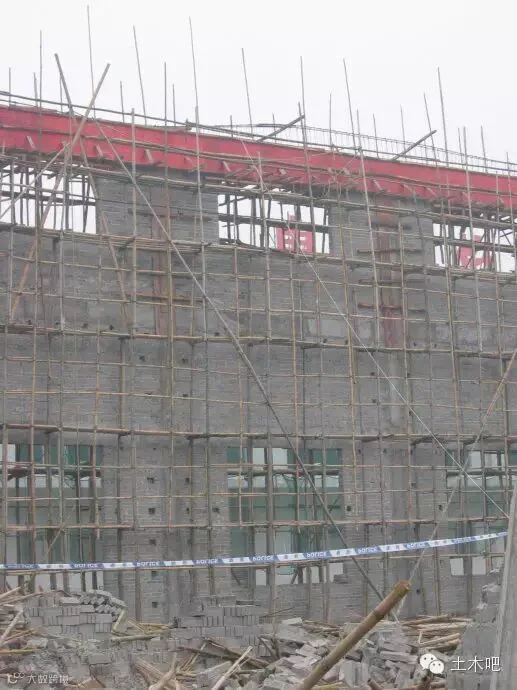 某在建厂房坍塌事故的经验教训