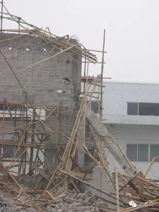 某在建厂房坍塌事故的经验教训