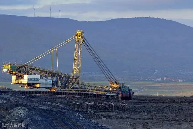 mine-2781662_640.jpg