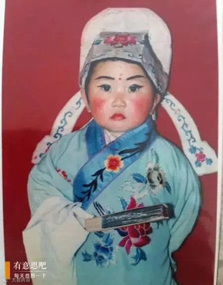 毁童年:我和小伙伴们都拍过的不堪回首的2B照(上)
