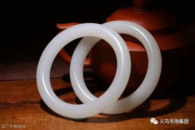 玉器.jpg