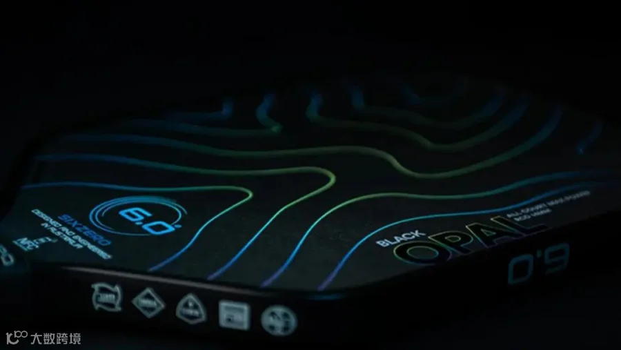 Six Zero’s Next Gem paddles feature several patented—or patent-pending—technologies to improve performance and durability.