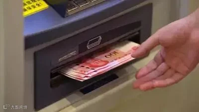 http://7xo6kd.com1.z0.glb.clouddn.com/upload-ueditor-image-20170808-1502176797996078333.jpg