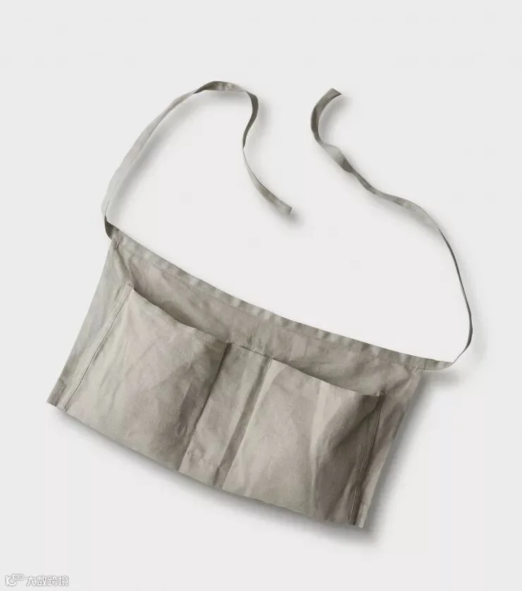 Labor Linen Apron 10800.jpg