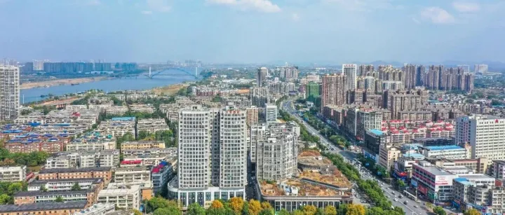 致全体市民的倡议书：人人奉献一片情 成就湘潭最美景