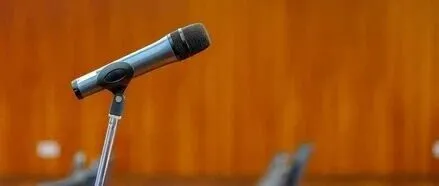 沪苏浙皖8位主要领导坐台下，他的发言为何让全场凝神静听？