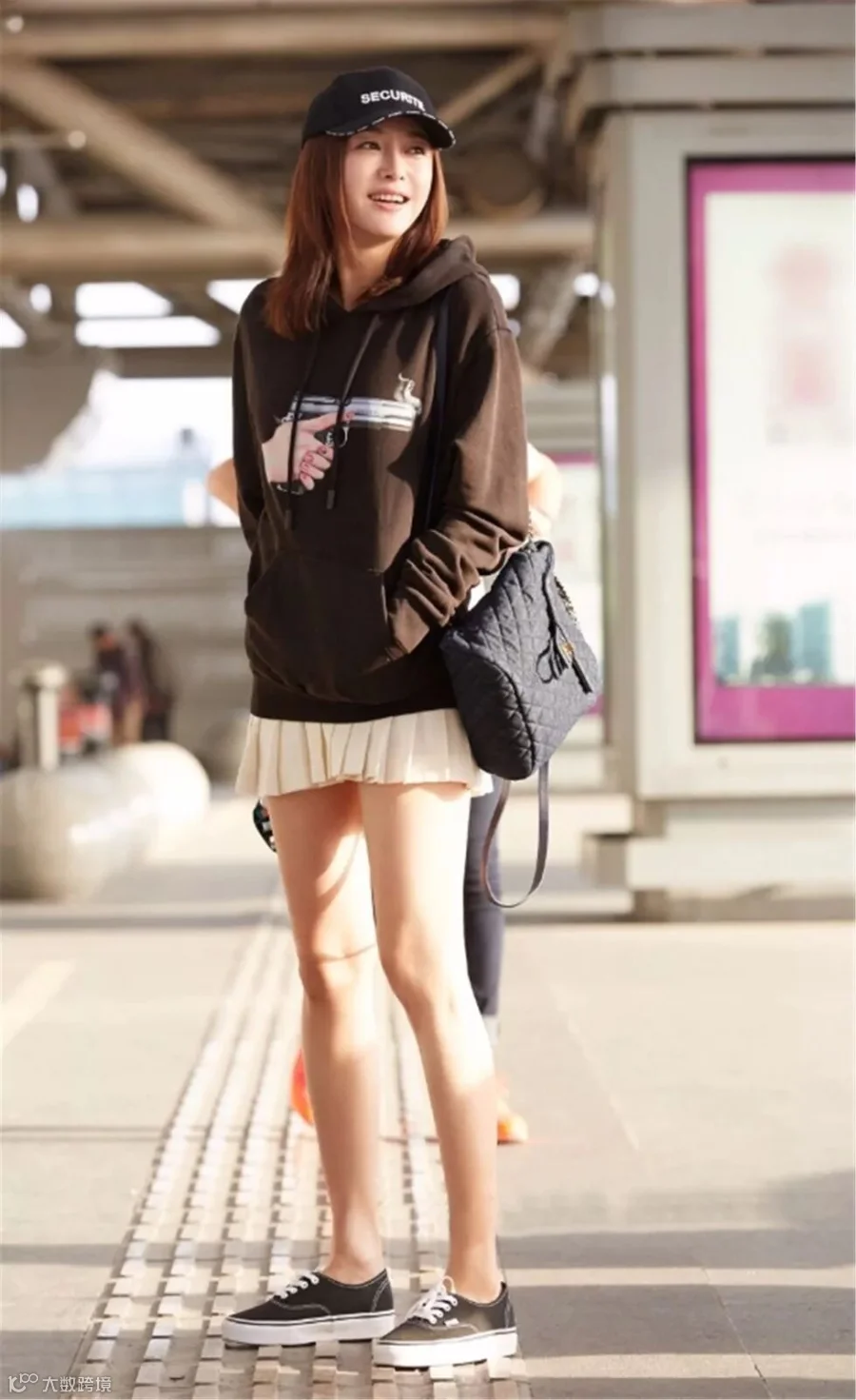 https://image.ipaiban.com/upload-ueditor-image-20180323-1521793398537030864.jpg
