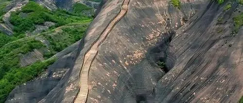 本地人私藏！郴州高椅岭藏绝版丹霞，完胜郴州市区