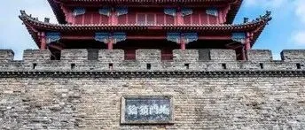 湖北最有战略价值的一座城市！区位核心、产业扎实，到了特殊阶段还能担当坚固屏障——襄阳