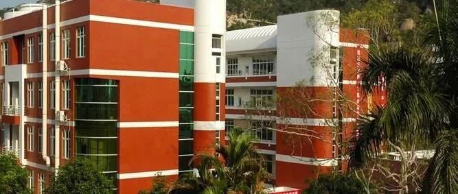 绝地反击！厦门市一中凭实力刷屏，厦门市三中、厦门大学附中未曾想到