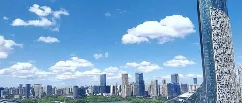 我是甘肃人，去了一趟安徽省合肥市，不吹不黑，合肥市比网上评价的还要好！