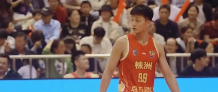 湖南体育专访湘BA株洲队张俊杰