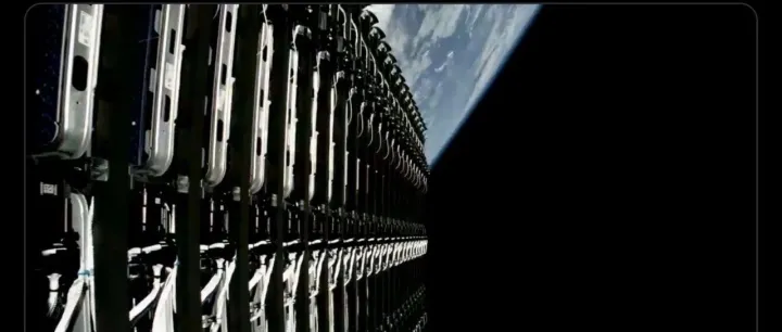 IPO 后首射！SpaceX 从加州轰出 24 颗星链卫星，助推器第 14 次往返，万亿帝国发射频率再破纪录