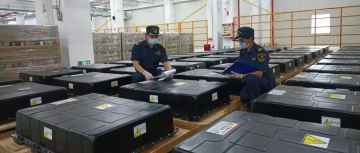 一卷胶带定成败！锂电池包装为何必须用专用款？