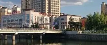 <em>辽源</em>东辽河边那栋楼，在吉林建筑圈里常被拉出来当“反面案例”