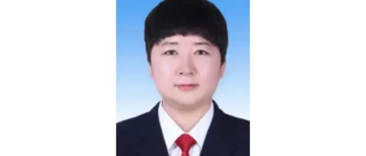 阿拉善右旗旗长姜冰洁跨市转任杭锦旗旗长