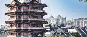 惠州东江边那栋楼，在广东建筑圈里总被拿来做“反面案例”